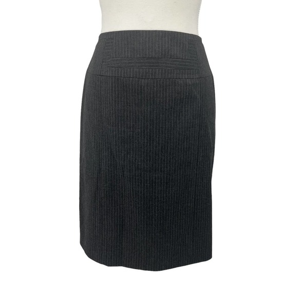Antonio Melani Pencil Skirt Gray Pinstripe Business Casual 8 - Picture 2 of 6